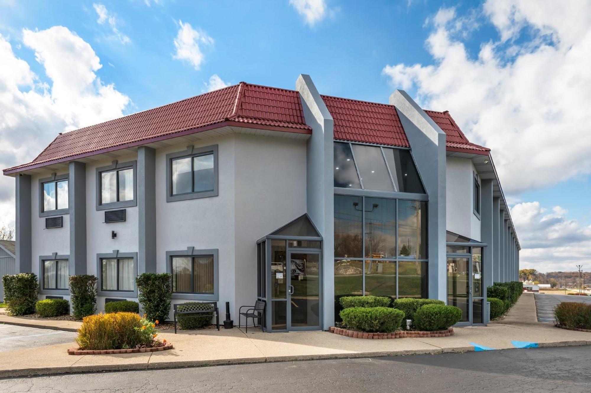 Red Roof Inn Greencastle South - Cloverdale Exterior foto